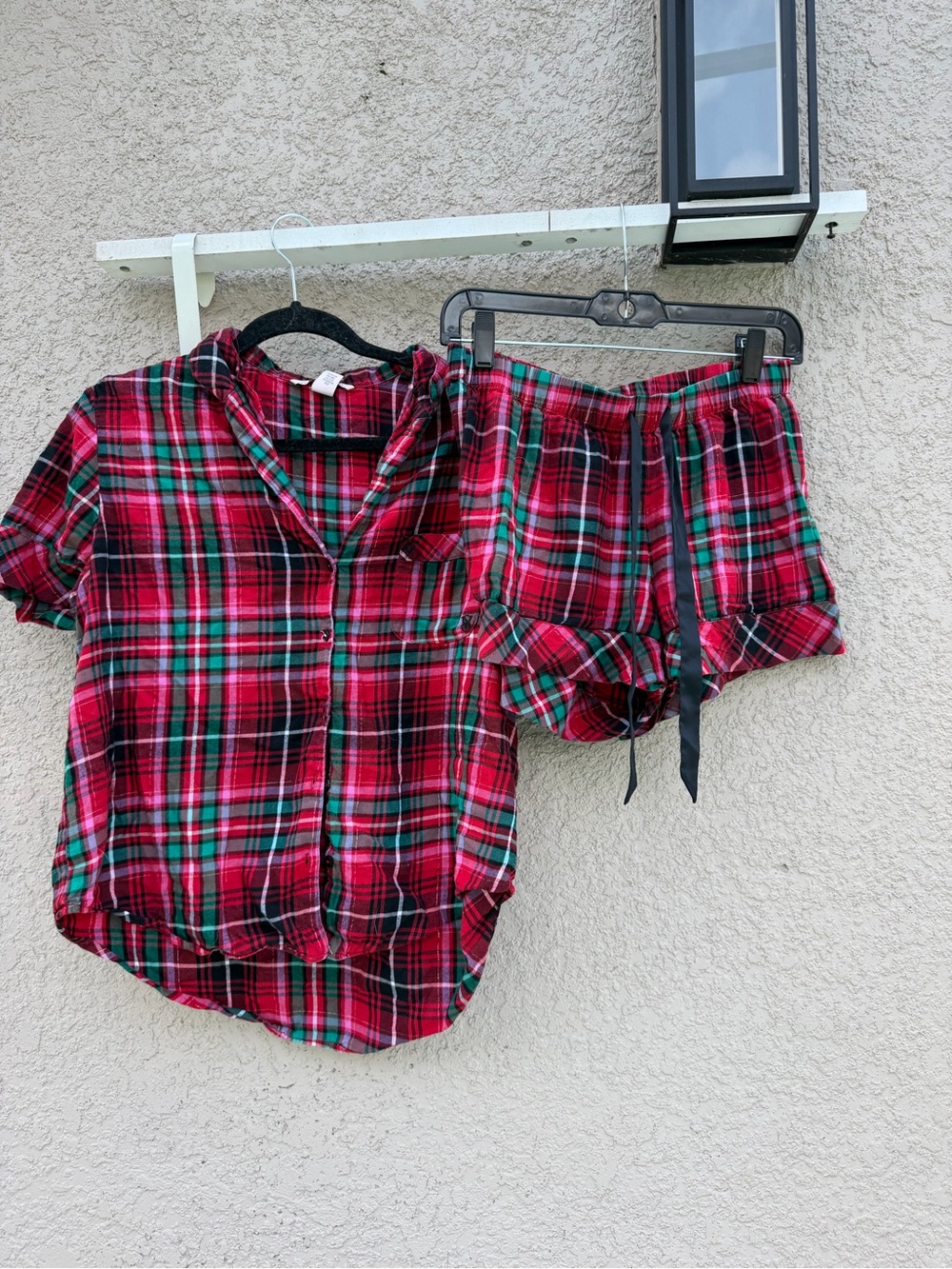 Red Plaid Women’s Lounge Set